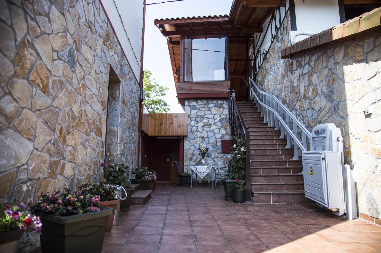 Hotel Marinerune Mungia Exterior photo